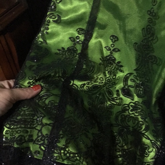 Homecoming dress - Picture 4 of 5